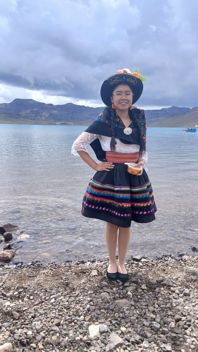 Typical Huancavelican costume (4)