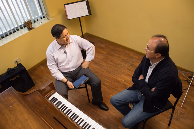 Larry Salgado on "El Otro Lado De" (33516620936)