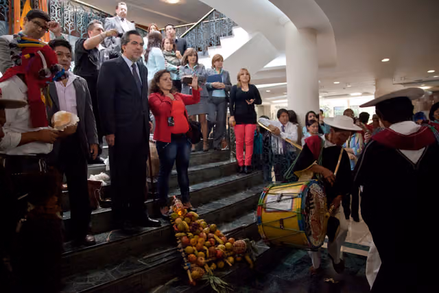 La Cancillería festeja el Inti Raymi, Quito (2013)