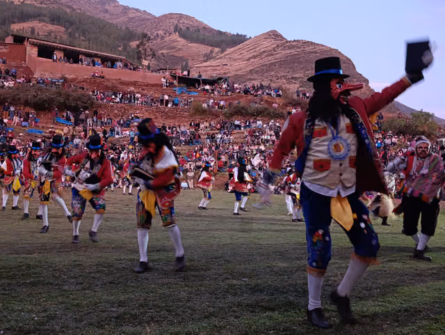 Siqlla dance, San Salvador 05